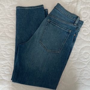 Banana Republic high rise straight. Size 30. Ankle length.